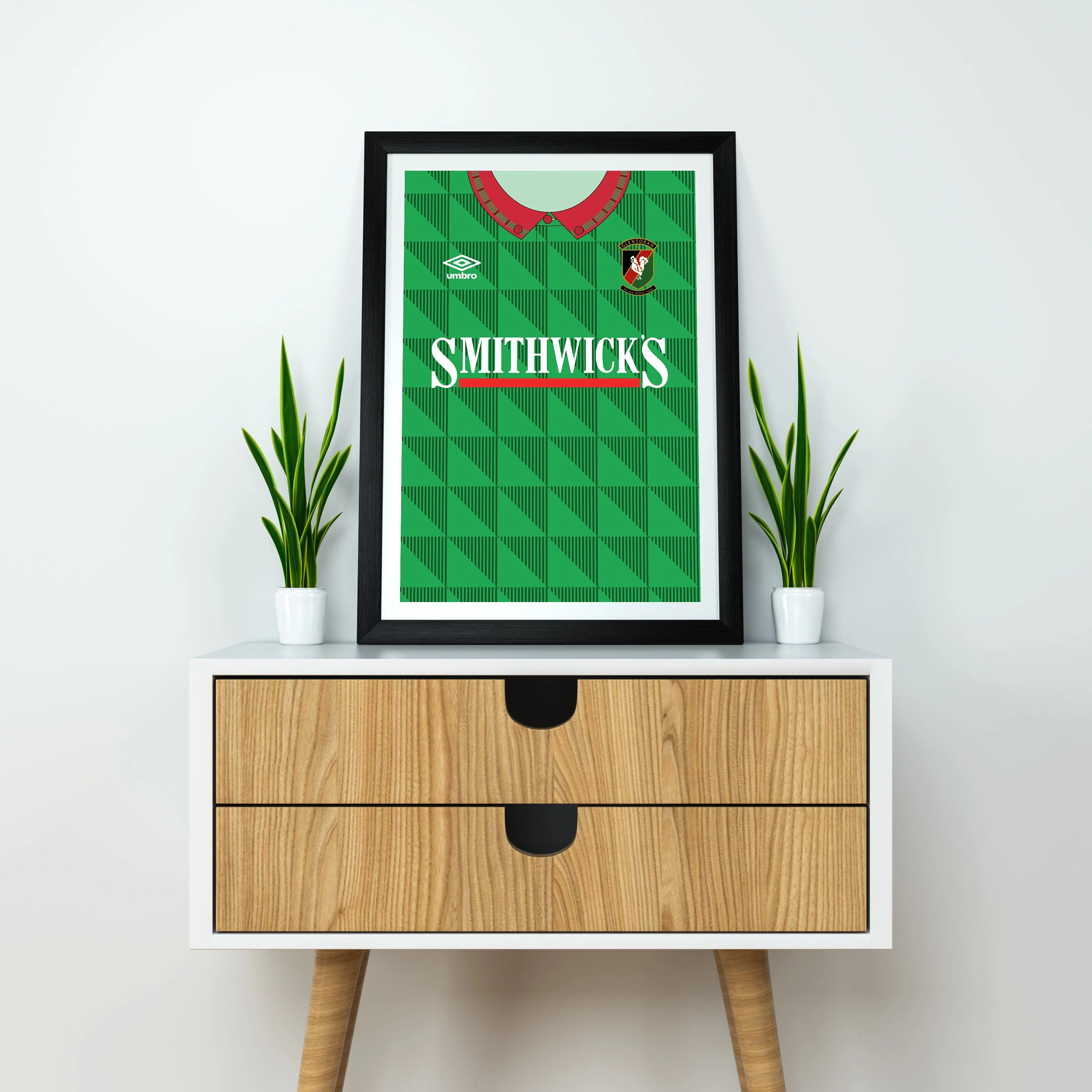 Glentoran 90/92 Heavyweight Art Print - Image 4