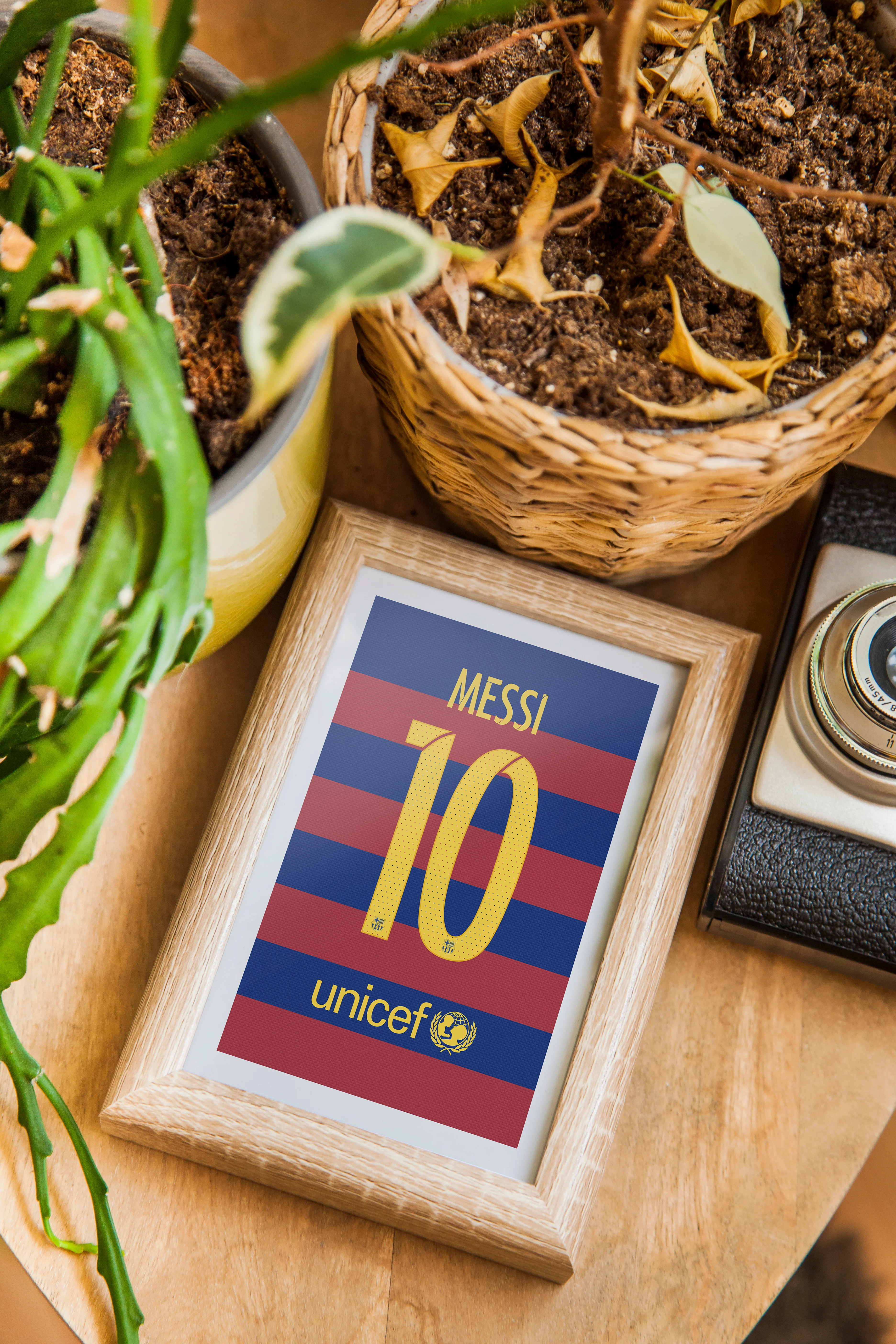 Messi Barcelona 15/16 (Back) Heavyweight Art Print - Football Post - Perfect Gift - Birthday Present for Him - Image 3