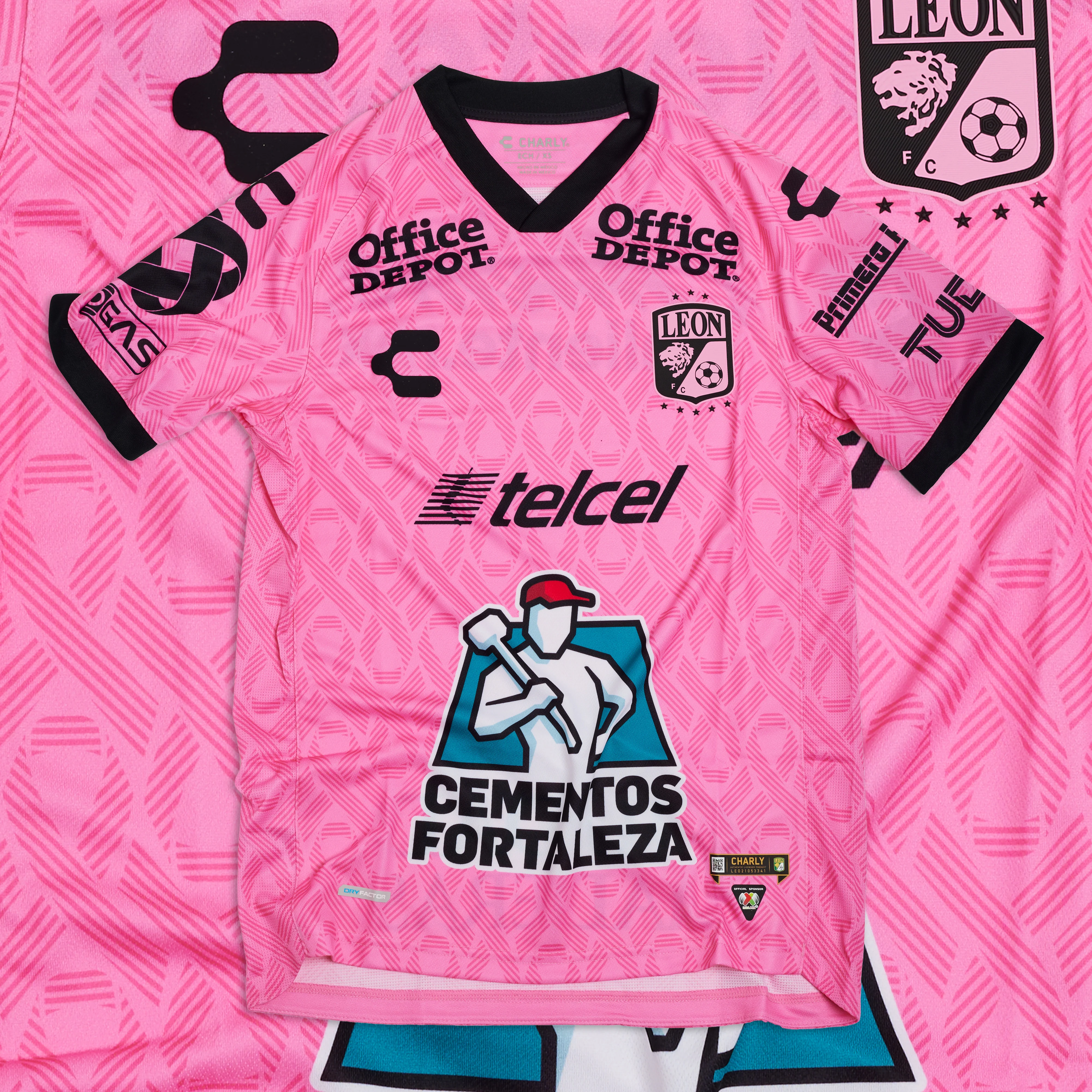 Women's Mystery Football Shirt - Image 3